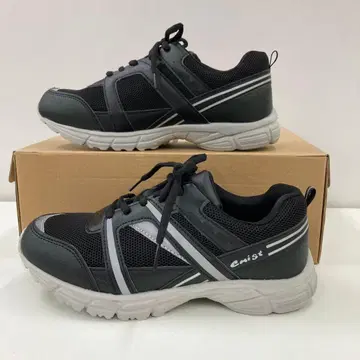 새상품 여성용 22.5cm 폭넓은 경량 스포츠 스니커즈 블랙 5264