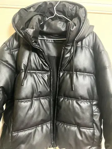 ZARA 블랙 다운 자켓 L