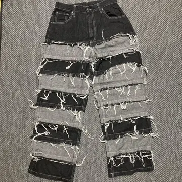 데미지 가공 와이드 레그 데님 팬츠