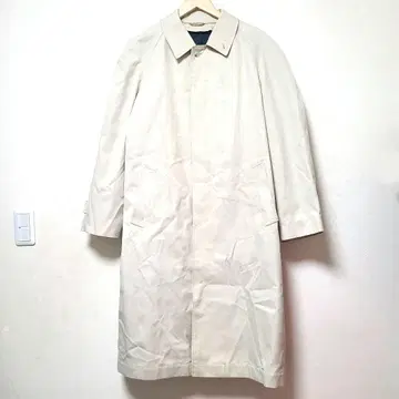 라이너 포함 스텐카라 코트 베이지