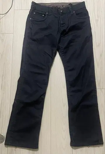 스티치즈 코팅 미니 플레어 팬츠