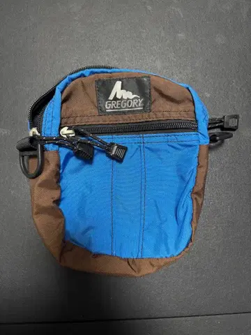 GREGORY 파우치 구 로고