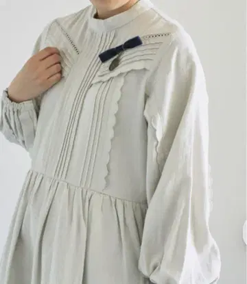 츠하루 사만사 모스모스 앤티크풍 브로치 포함 원피스