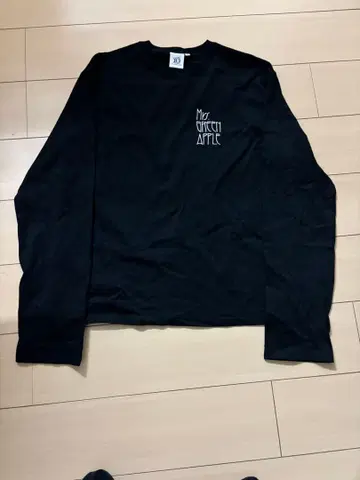 롱 슬리브 T셔츠 바벨탑 미세스