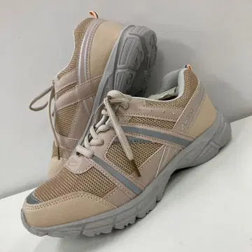 새상품 여성용 23.0cm 경량 스포츠 스니커즈 복숭아색 5264