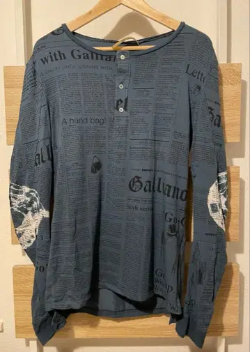 존 갈리아노 긴팔 티셔츠
