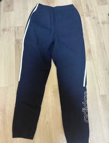 adidas 네이비 스웨트팬츠 속기모