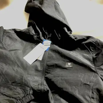 나일론 후드 부착 자켓 블랙