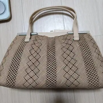 스트로우 메쉬 토트백 베이지