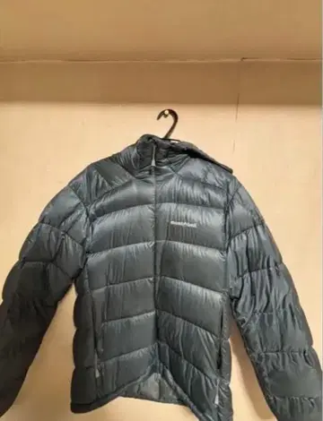 800FP 라이트 알파인 다운 후드티 M 몽벨