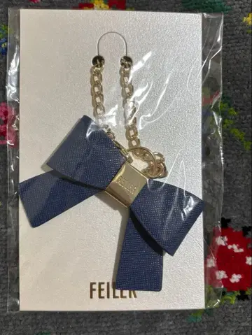 FEILER 페이러 네이비 리본 참 체인 포함