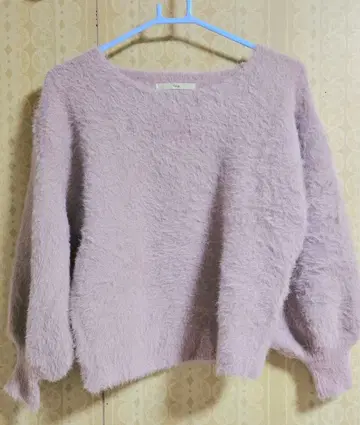 crisp 크리스프 벌룬 슬리브 샤기 니트 스웨터