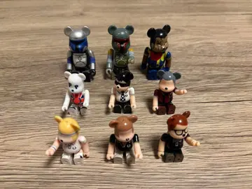 큐브릭 베어브릭 피규어 9체 세트