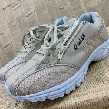 새상품 여성용 23.0cm 경량 끈 척 스니커즈 연갈색 5940