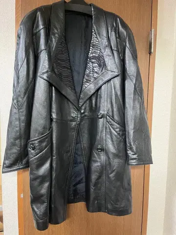 블랙 양가죽 가죽 자켓 스네이크 스킨 디자인 일본제