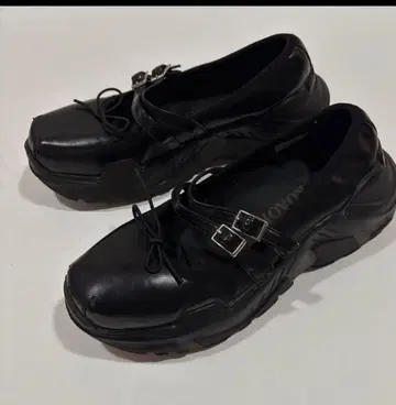 AKIKOAOKI 통굽 멜리 제인 24cm 블랙