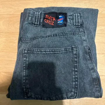 SANTA CRUZ 그레이 데님 청바지