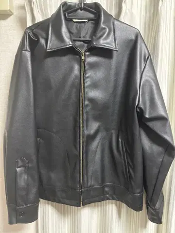 블랙 합성 피혁 자켓