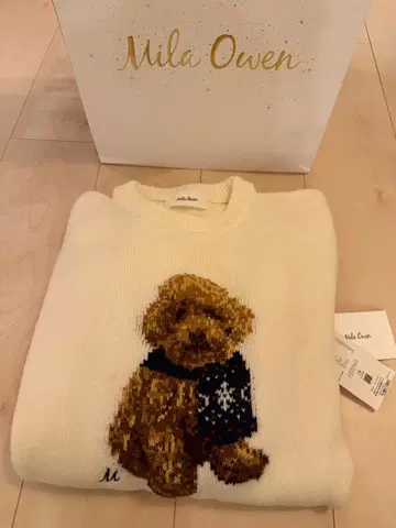 Mila Owen 강아지 자수 화이트 스웨터 F 사이즈