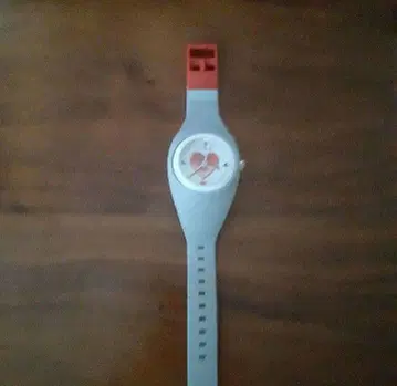 손목시계 이탈리아 산 보관 케이스 있음