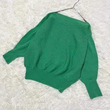 [ 새상품급 ] MICHEL KLEIN 돌먼 리브 풀오버 M 그린