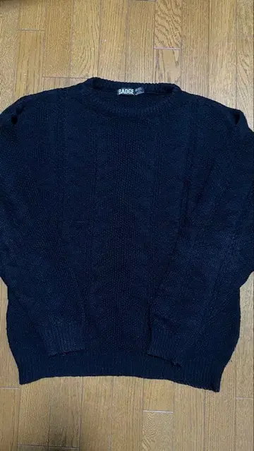 US제 아크릴 니트