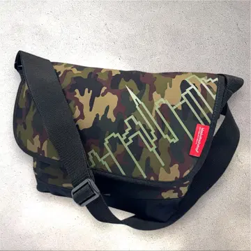 Manhattan Portage 네오프렌 카모플라쥬 메신저 숄더백