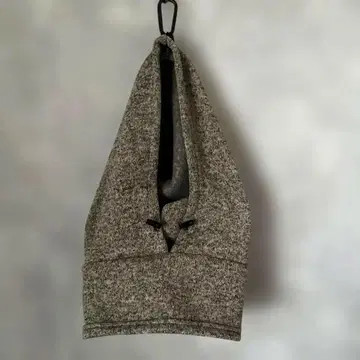 [ 미사용 새상품 ] THE 카라비너 포함 발라클라바 후드 아웃도어 캠핑