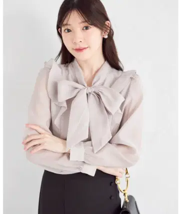 tocco closet 프릴 진주 단추 보타이 리본 시어 블라우스