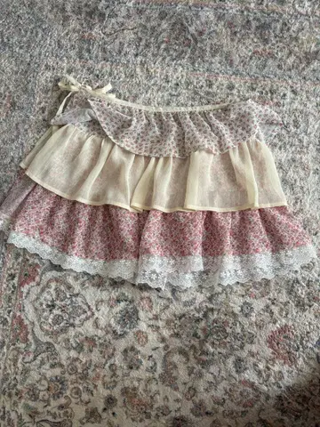 티나 조준 플레어 꽃무늬 스커트