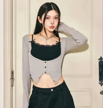 darich 미사용 새상품 tops 상의