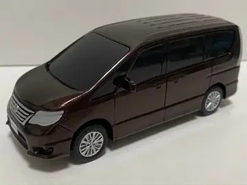 레어! 최저가 닛산 세레나 1/43 스케일 미니카 절판