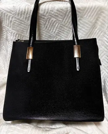 HIROKO KOSHINO 핸드백