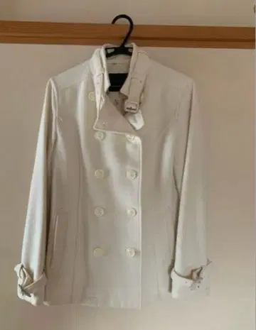 스카치 하우스 화이트 숏코트 울 100%