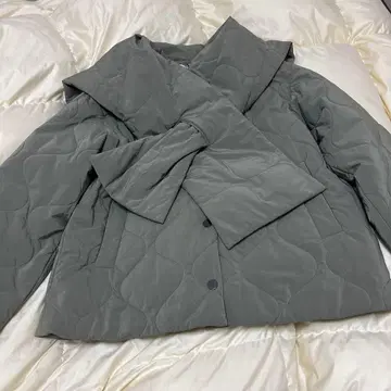 FRAY I.D 퀼팅 자켓 카키