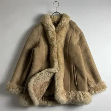 불가리제 리얼 양가죽 무스탕 자켓 보아 육중한 천연 가죽 F