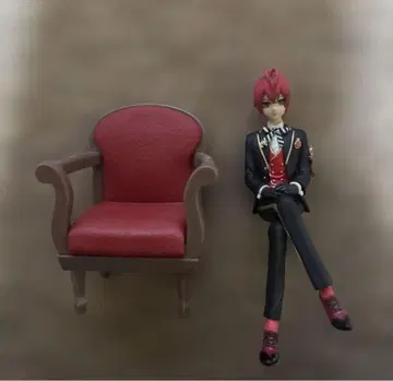 디즈니 트위스티드 원더랜드 리들 로즈하트 피규어