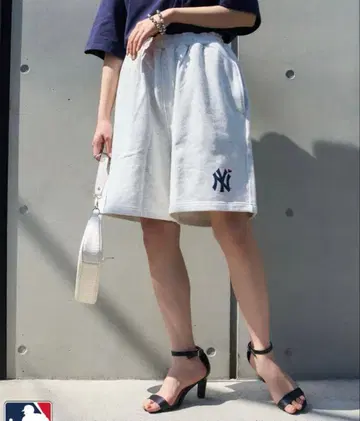 PUBLUX MLB 맨투맨 숏팬츠 S 사이즈