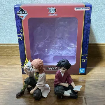 귀멸의 칼날 불멸의 인연  토미오카 기유 & 사비토 피규어 제일복권