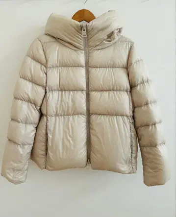 Herno 후드 부착 다운 자켓 베이지