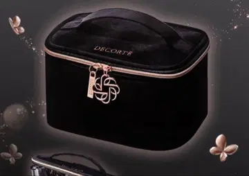 코스메 데코르테 2025 홀리데이 파우치 수량 한정