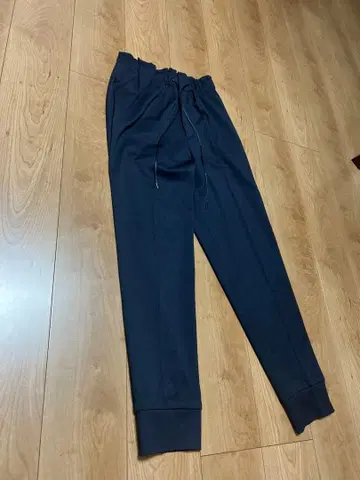 이에나 IENA 테이퍼드 팬츠 38