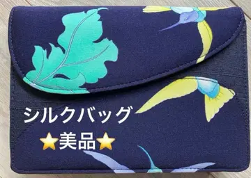 새상품급 실크 꽃무늬 네이비 파티백, 숄더백