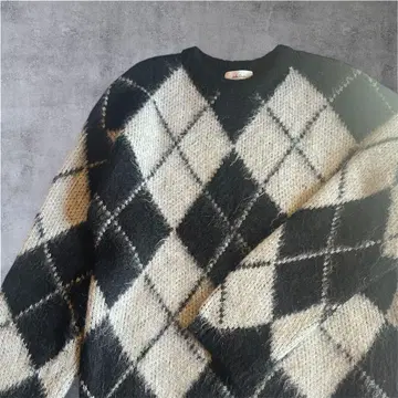 새상품급 미라 오웬 모헤어 아가일 니트 풀오버 F