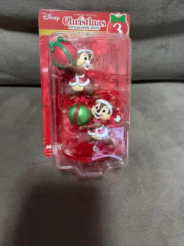 칩과 데일 크리스마스 오너먼트 2025