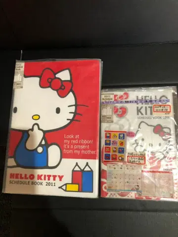 레트로 헬로키티 먼슬리 수첩 2011년 미사용