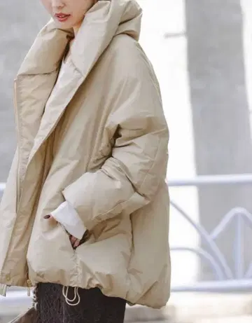 NOBLE 숏 다운 자켓 베이지 36