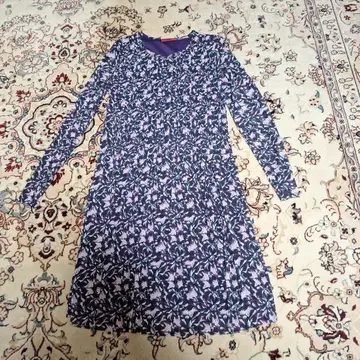 비비안 탐 꽃무늬 긴팔 원피스 사이즈 1