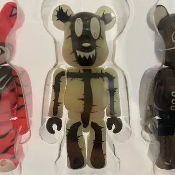 베어브릭 뇌명 해골 축광