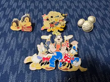 디즈니 핀 배지 4개 세트